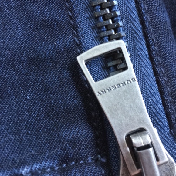 Burberry BRIT Skinny Jeans With Ankle Zippers - Picture 7 of 12